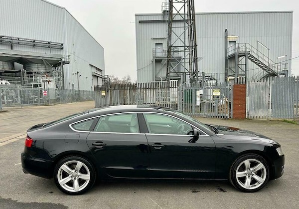 Used Audi A5 2010 for sale - 76175632: Photo 10