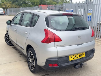 Used Peugeot 3008 2010 for sale - 77015538: Photo