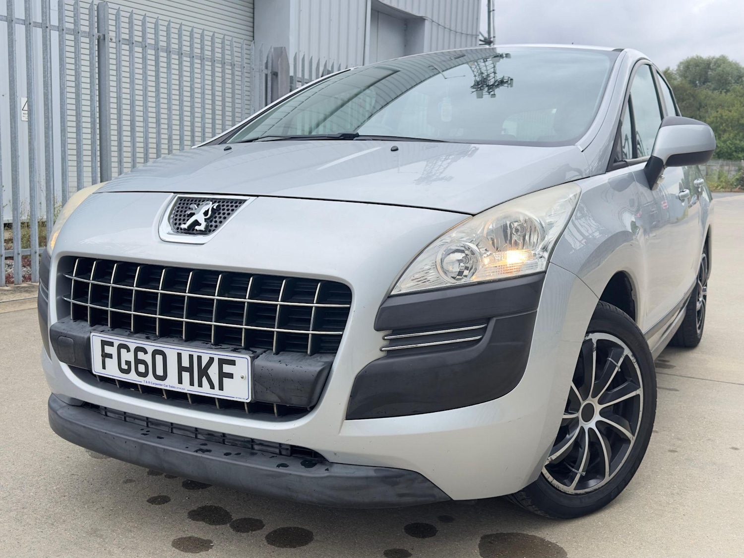 Used Peugeot 3008 2010 for sale - 77015538: Photo 6