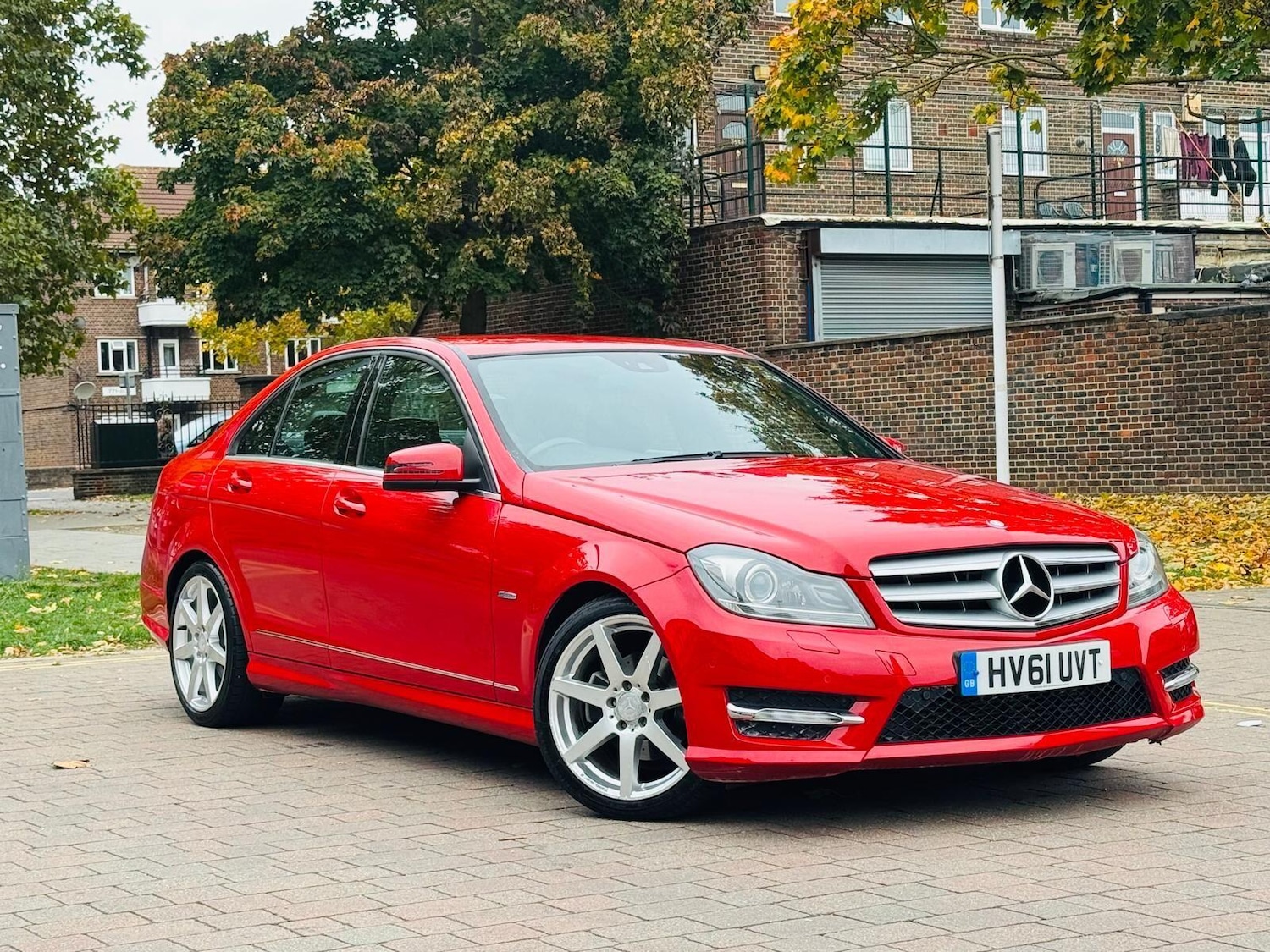 Used Mercedes-Benz C Class 2011 for sale - 76597427: Photo 1
