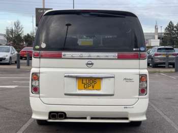 Used Nissan Elgrand 2006 for sale - 75246496: Photo