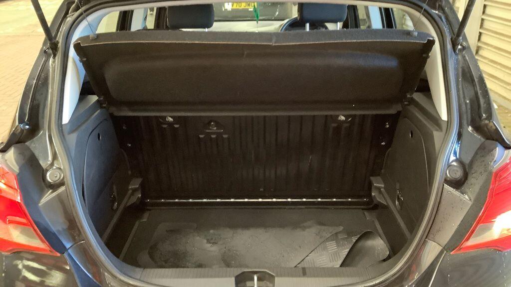 Used Vauxhall Corsa 2015 for sale - 77344073: Photo 7