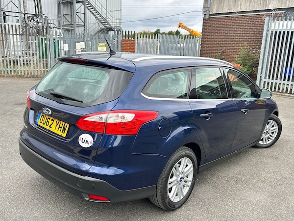 Used Ford Focus 2012 for sale - 76026709: Photo 12
