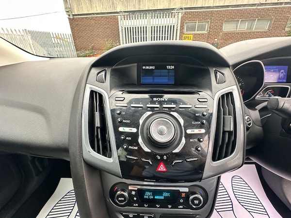Used Ford Focus 2012 for sale - 76026709: Photo 16
