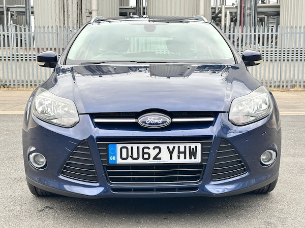 Used Ford Focus 2012 for sale - 76026709: Photo 2