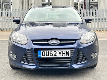 Used Ford Focus 2012 for sale - 76026709: Photo 2