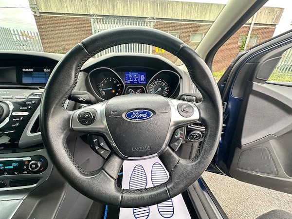 Used Ford Focus 2012 for sale - 76026709: Photo 34