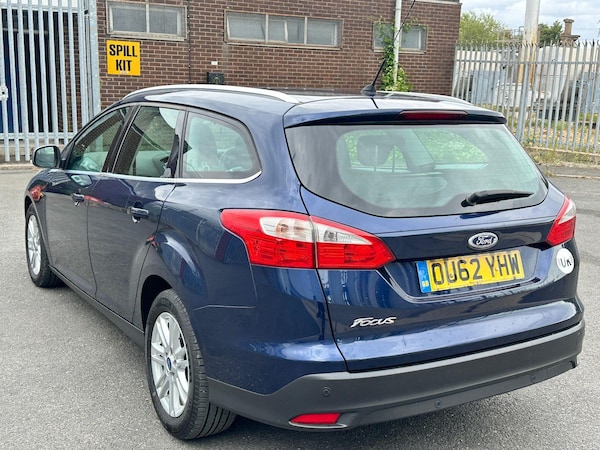 Used Ford Focus 2012 for sale - 76026709: Photo 4