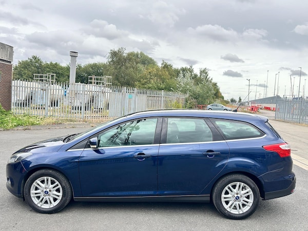 Used Ford Focus 2012 for sale - 76026709: Photo 8
