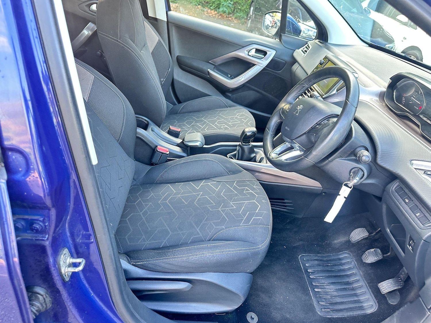Used Peugeot 2008 2013 for sale - 76094394: Photo 7
