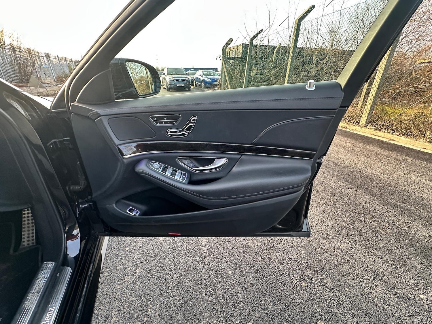 Used Mercedes-Benz S Class for sale - 77825193: Photo 34