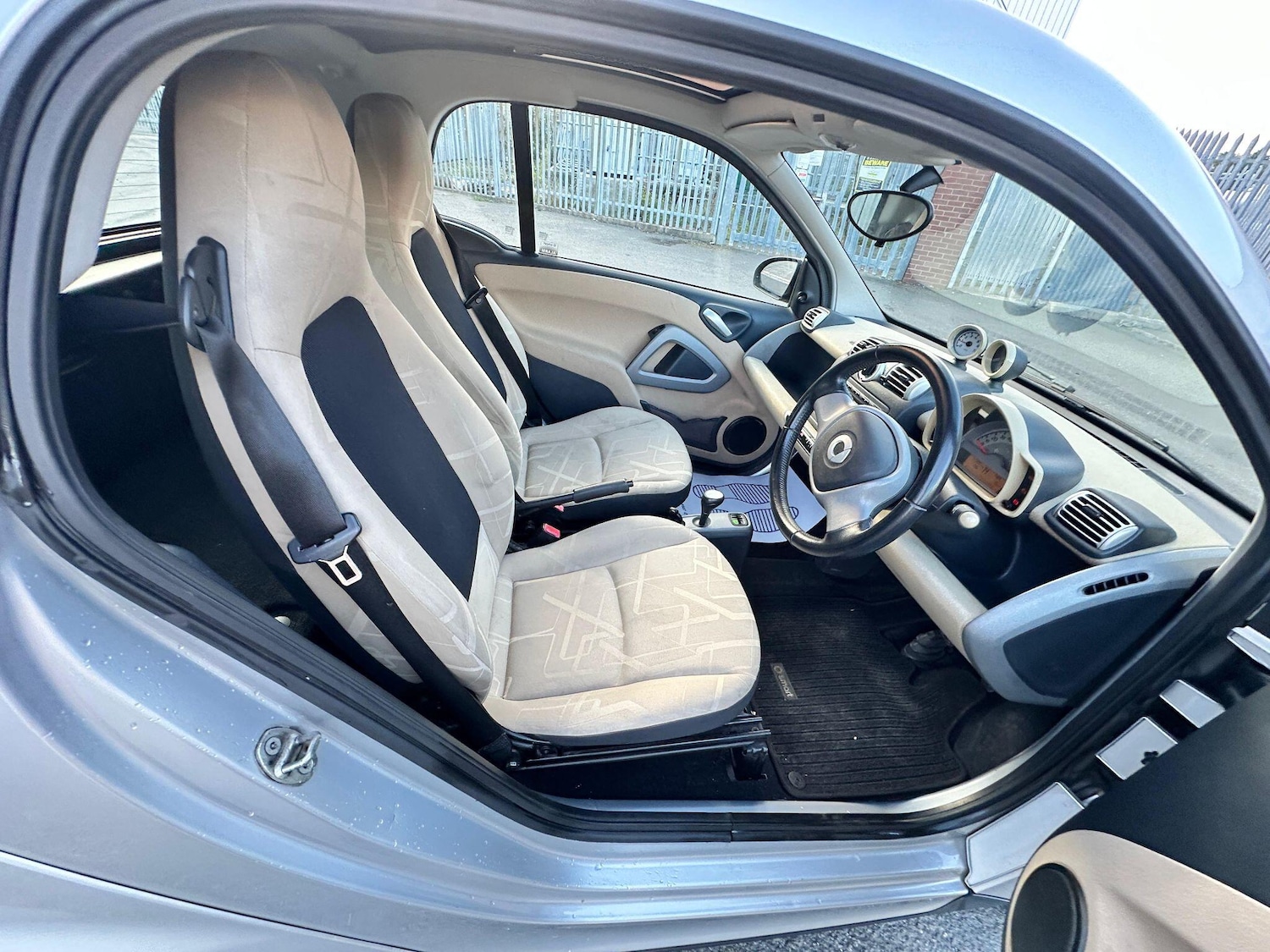 Used smart fortwo 2009 for sale - 76200216: Photo 16