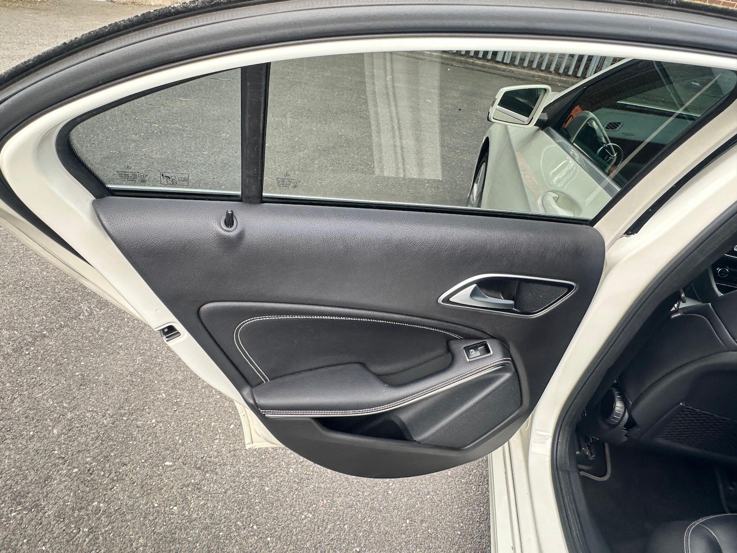 Used Mercedes-Benz A-Class 2016 for sale - 76976077: Photo 20