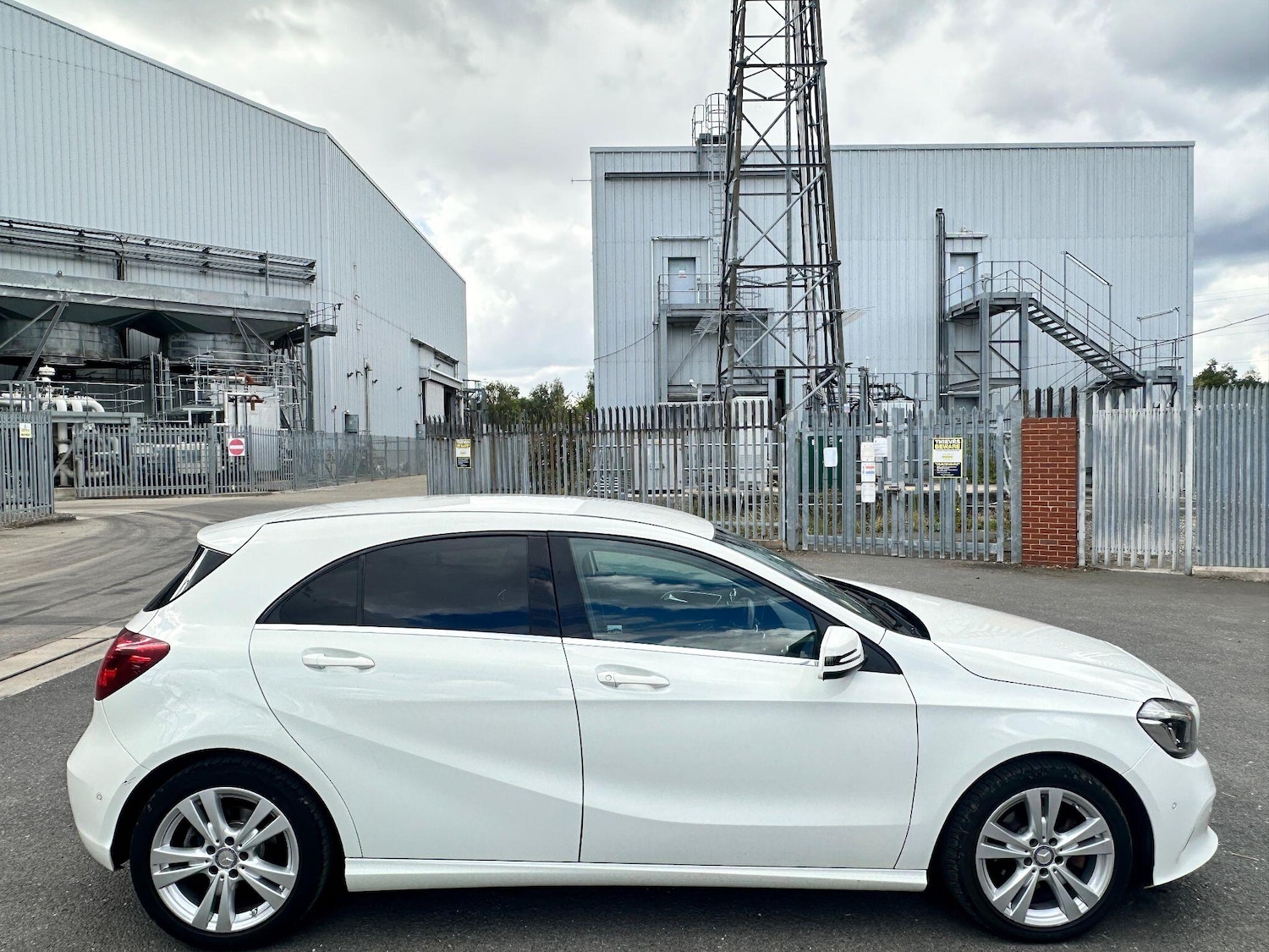 Used Mercedes-Benz A-Class 2016 for sale - 76976077: Photo 7