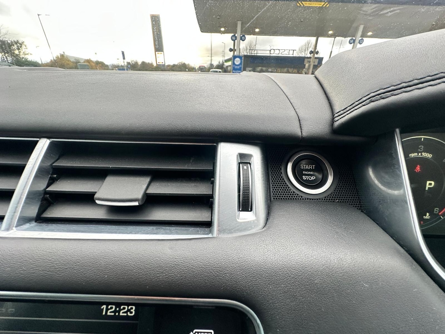 Used Land Rover Range Rover Sport 2016 for sale - 76976068: Photo 59