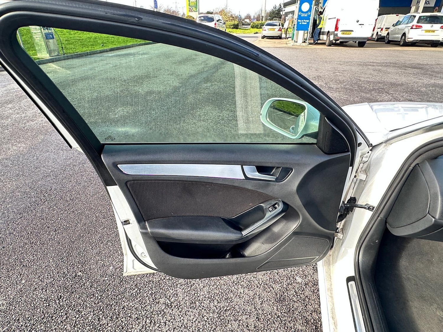 Used Audi A4 for sale - 77574736: Photo 23