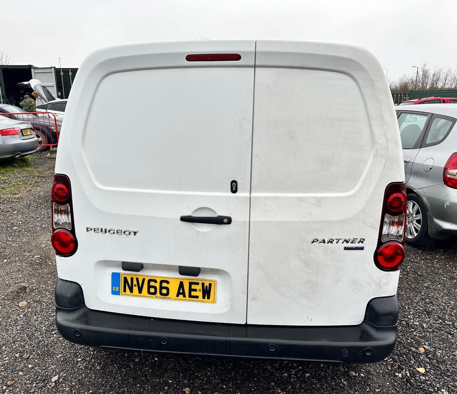 Used Peugeot Partner 2016 for sale - 76976026: Photo 10