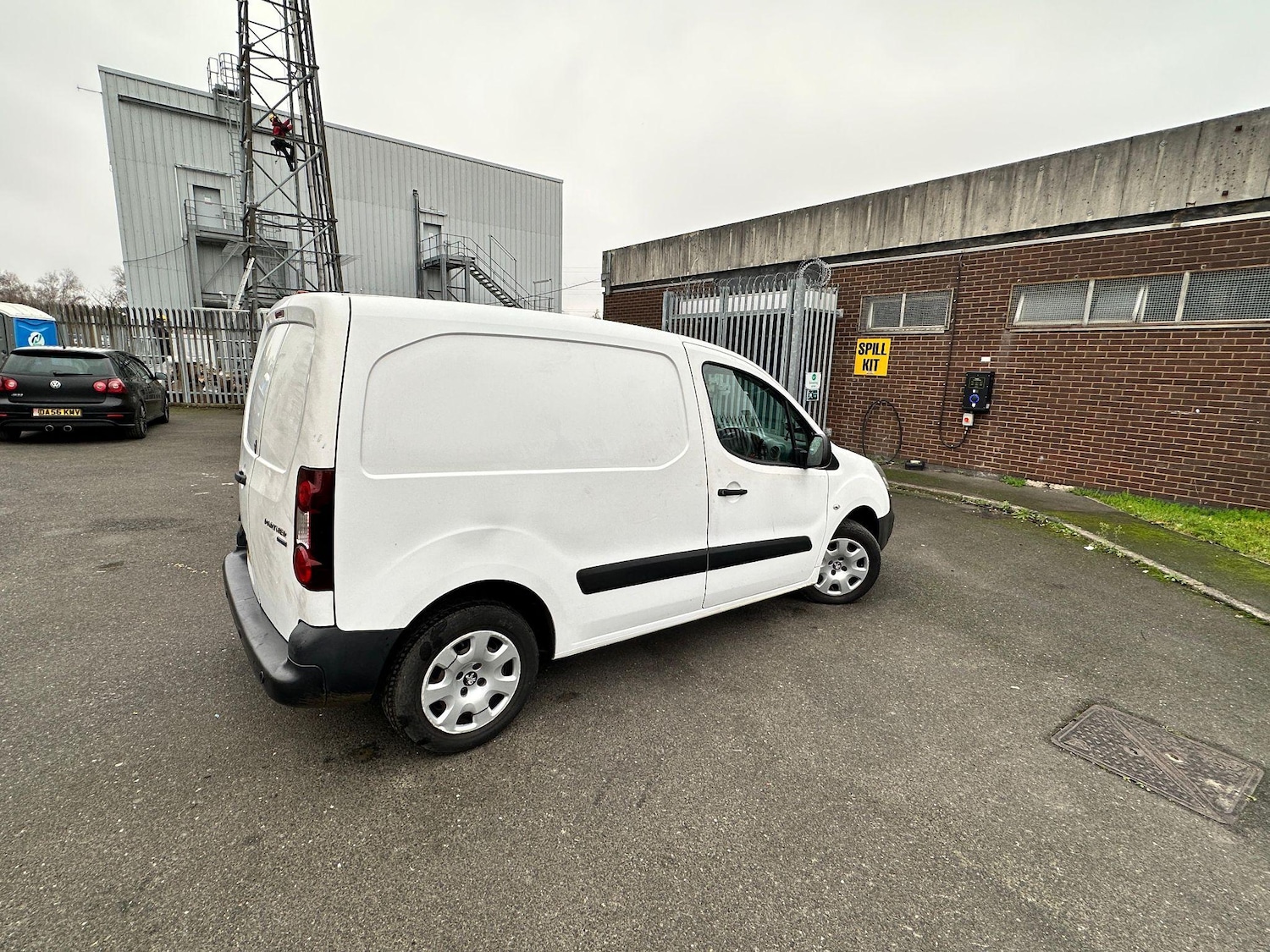 Used Peugeot Partner 2016 for sale - 76976026: Photo 12