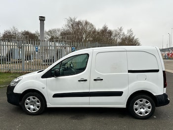 Used Peugeot Partner 2016 for sale - 76976026: Photo