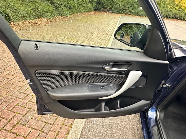 Used BMW 1 Series 2012 for sale - 76084194: Photo 28
