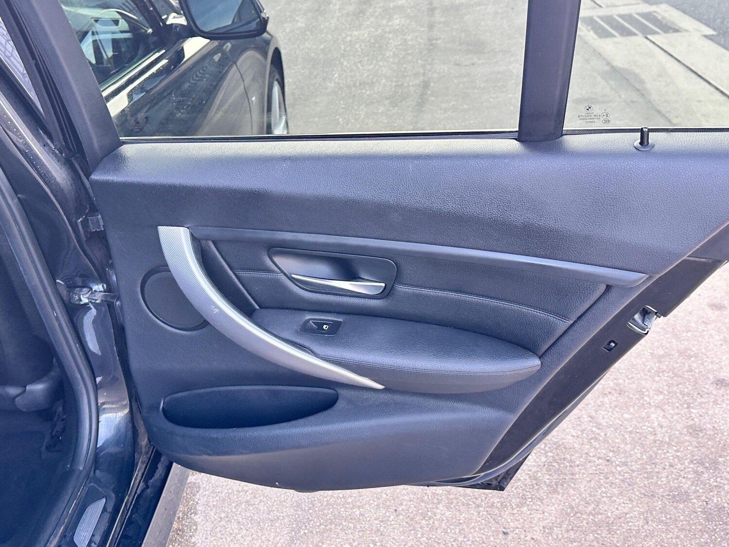 Used BMW 3 Series 2013 for sale - 76201103: Photo 31