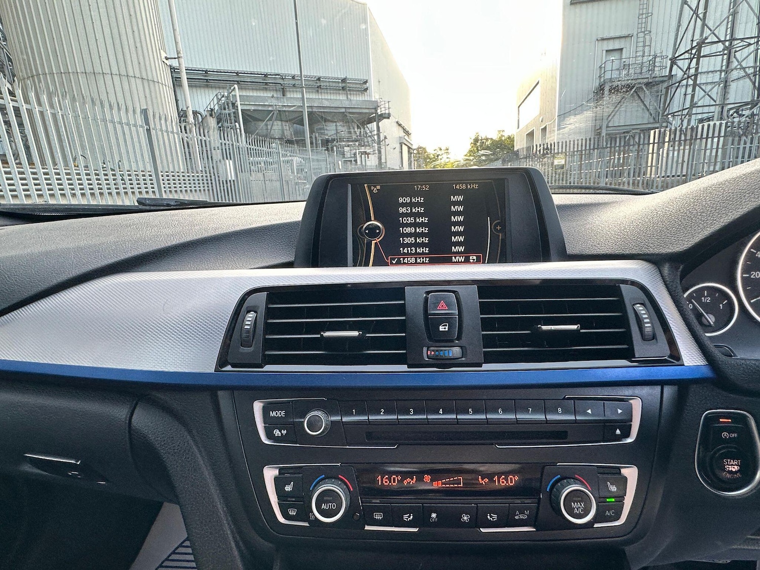 Used BMW 3 Series 2013 for sale - 76201103: Photo 36