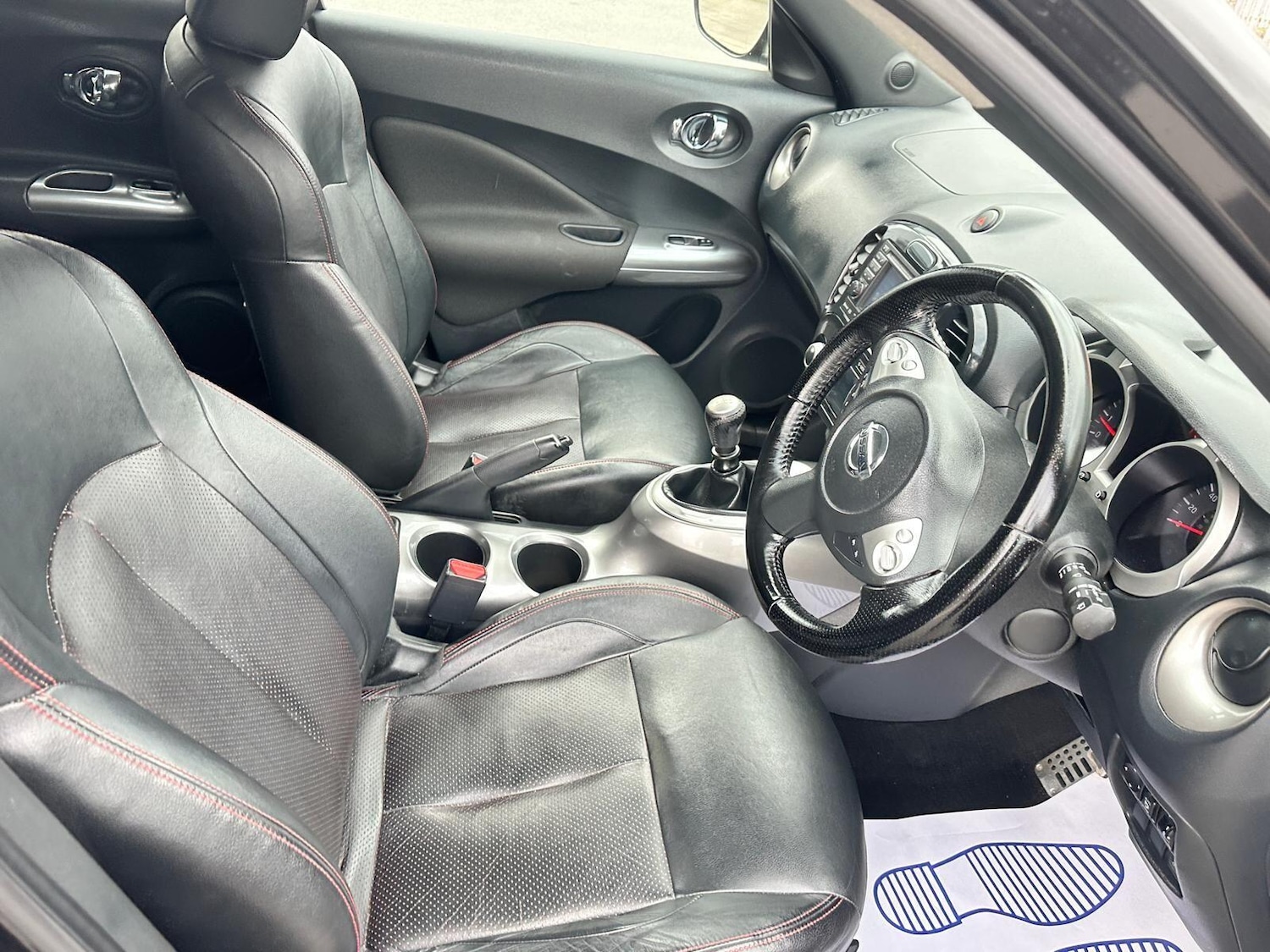 Used Nissan Juke 2011 for sale - 76976732: Photo 10