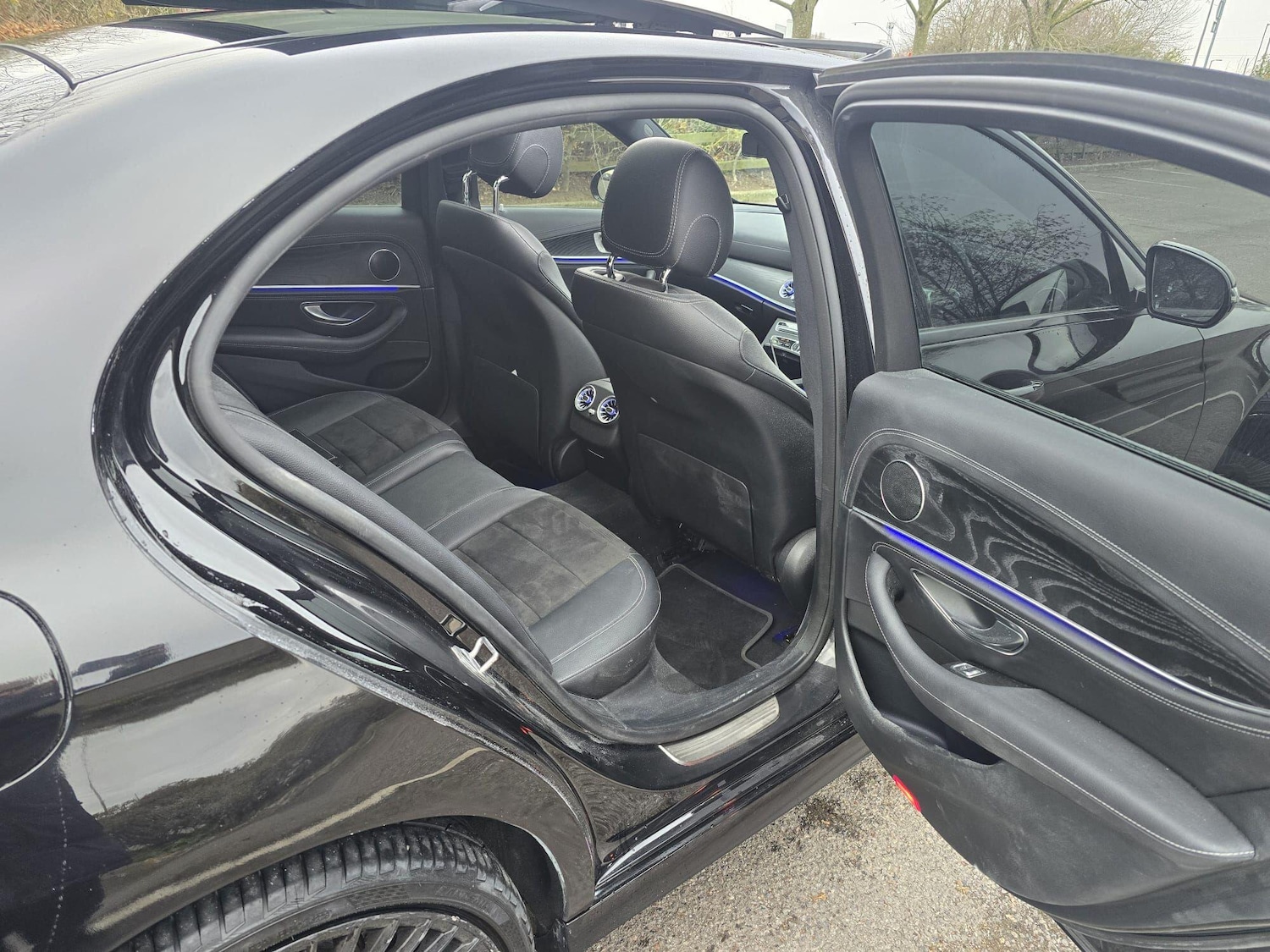 Used Mercedes-Benz E Class 2018 for sale - 77130906: Photo 29