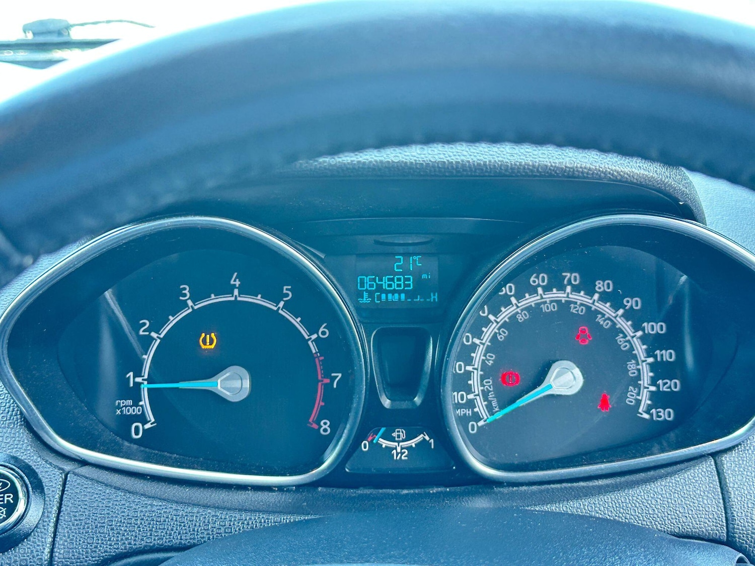 Used Ford Ecosport 2017 for sale - 76752977: Photo 33