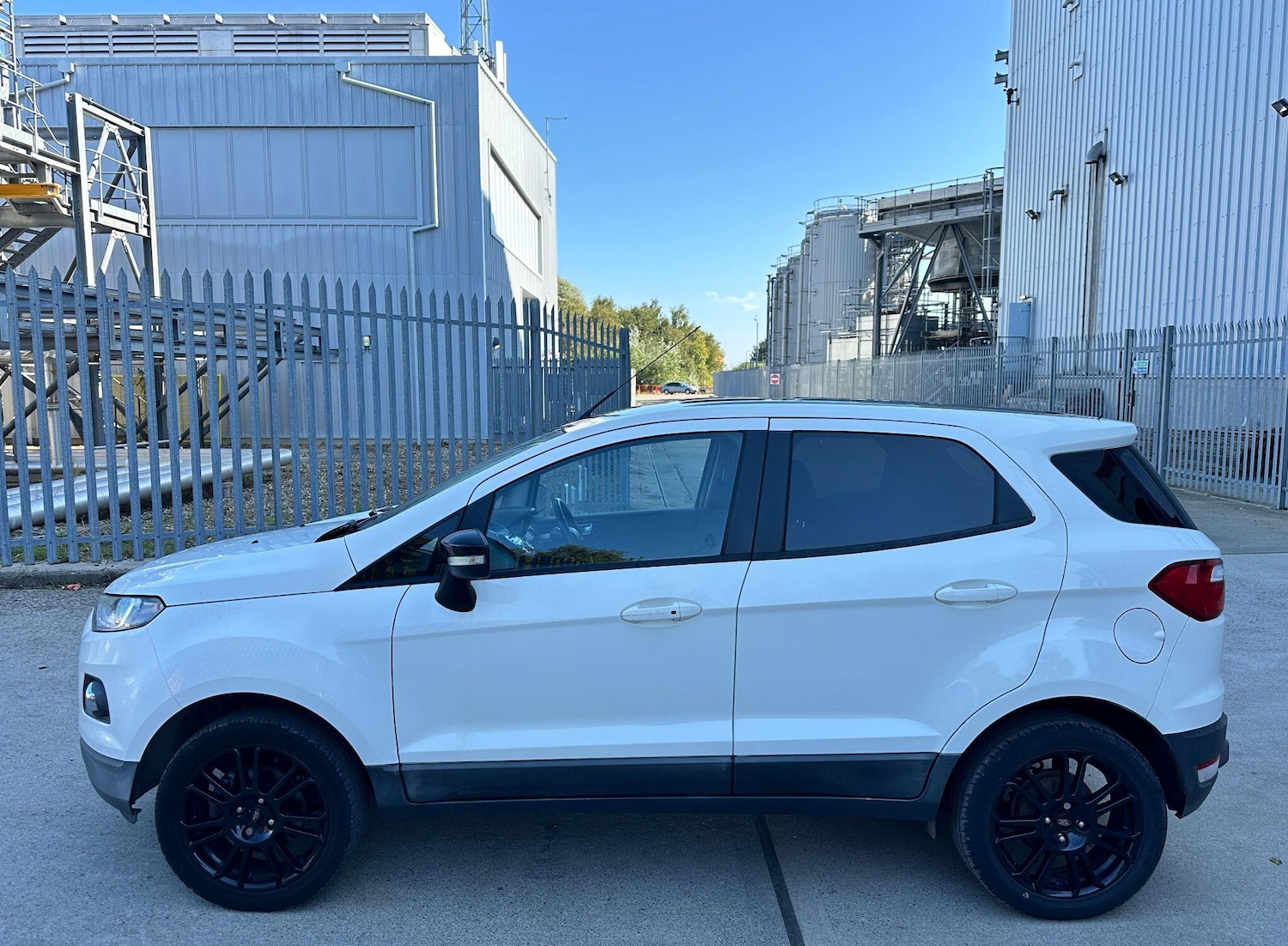 Used Ford Ecosport 2017 for sale - 76752977: Photo 8
