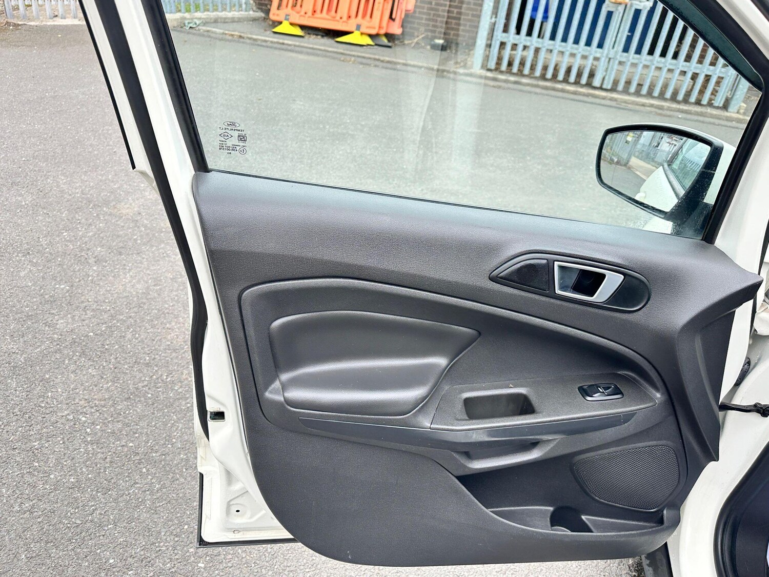 Used Ford Ecosport 2017 for sale - 76095108: Photo 29