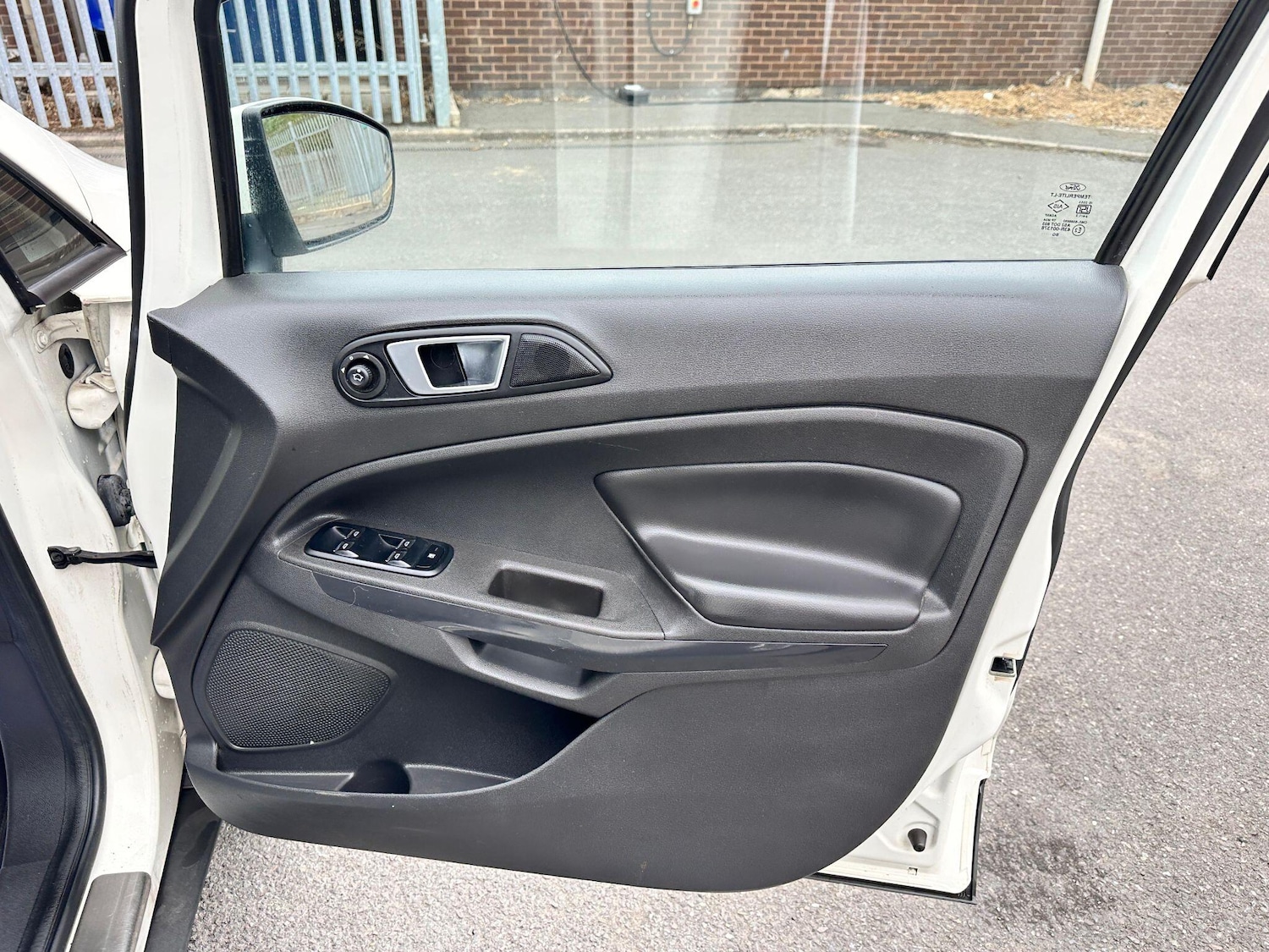 Used Ford Ecosport 2017 for sale - 76095108: Photo 30