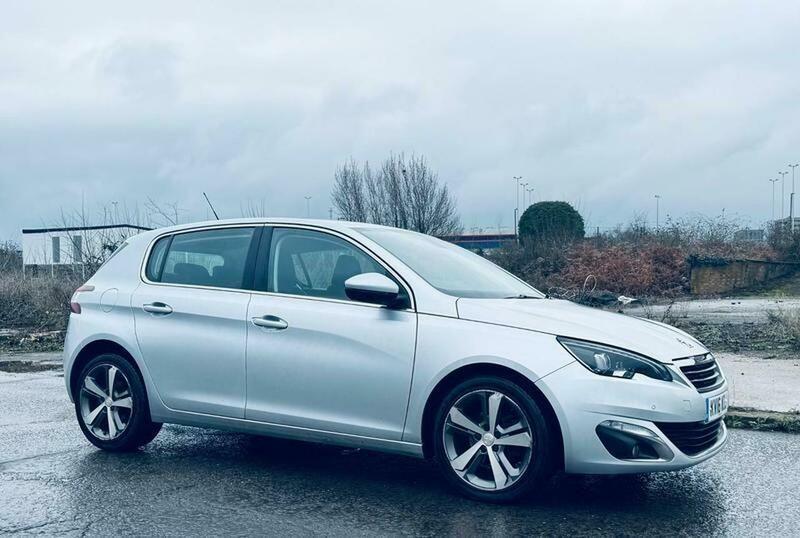 Used Peugeot 308 2016 for sale - 76378019: Photo 2