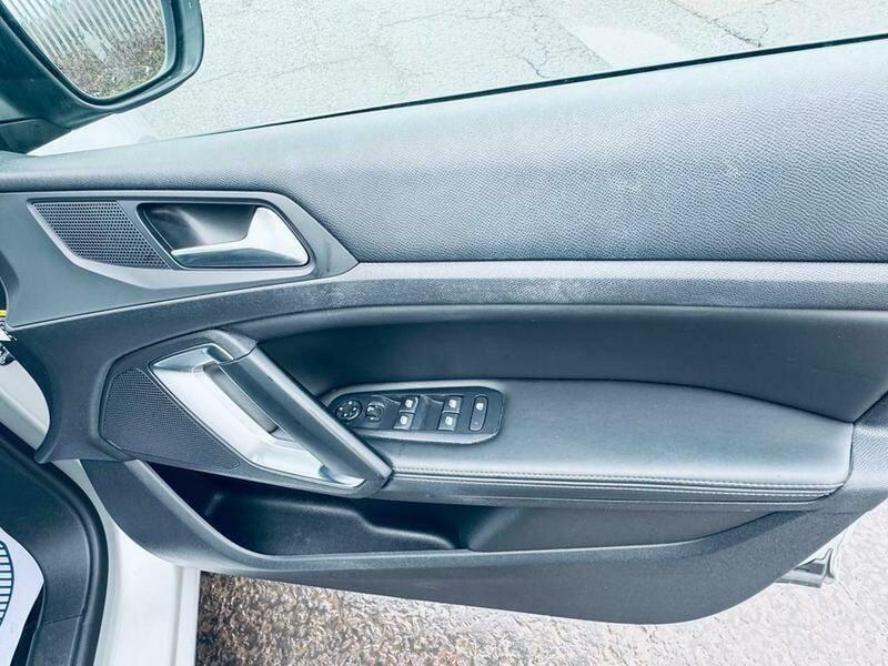Used Peugeot 308 2016 for sale - 76378019: Photo 28