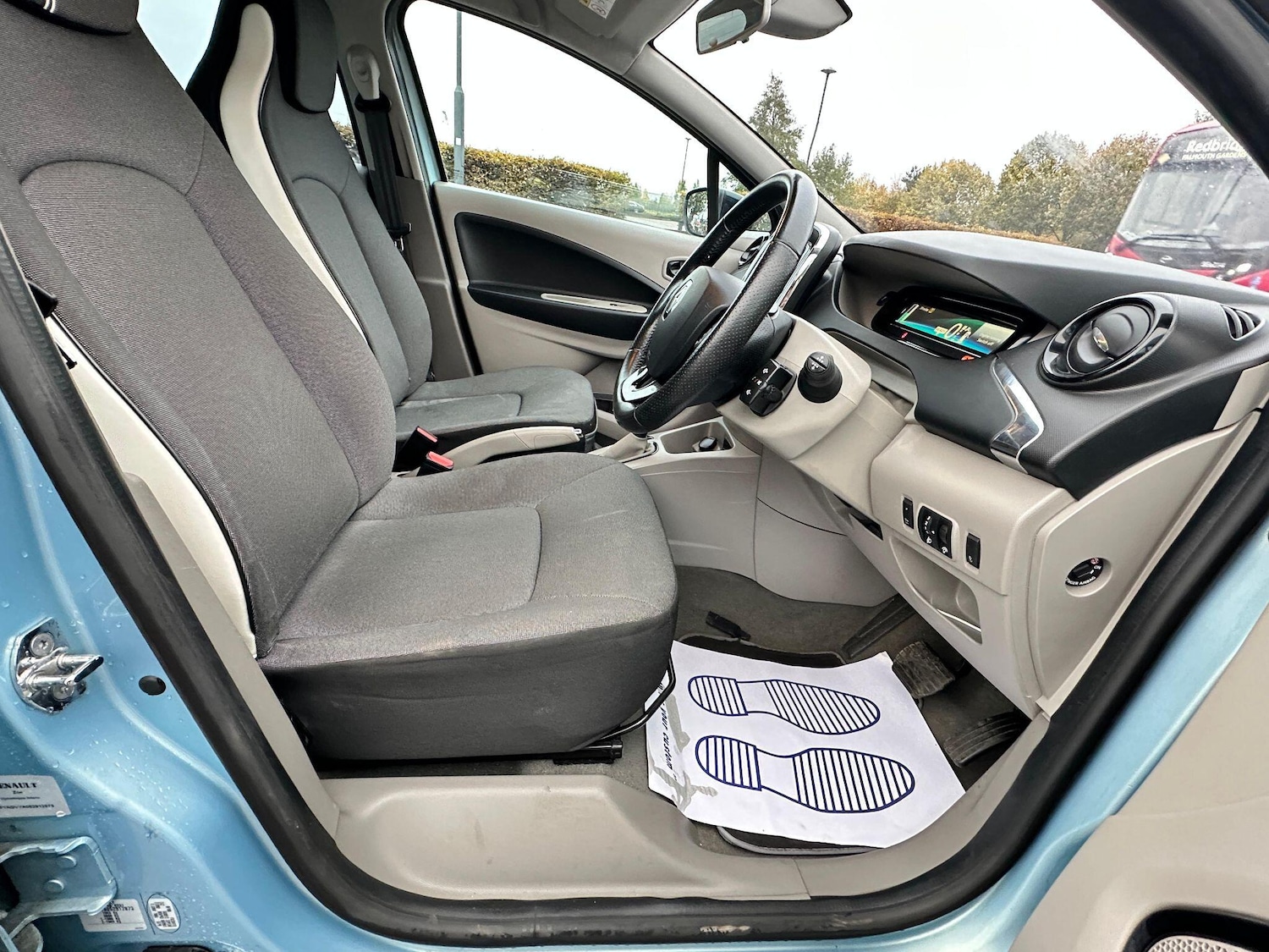 Used Renault Zoe for sale - 76976772: Photo 19