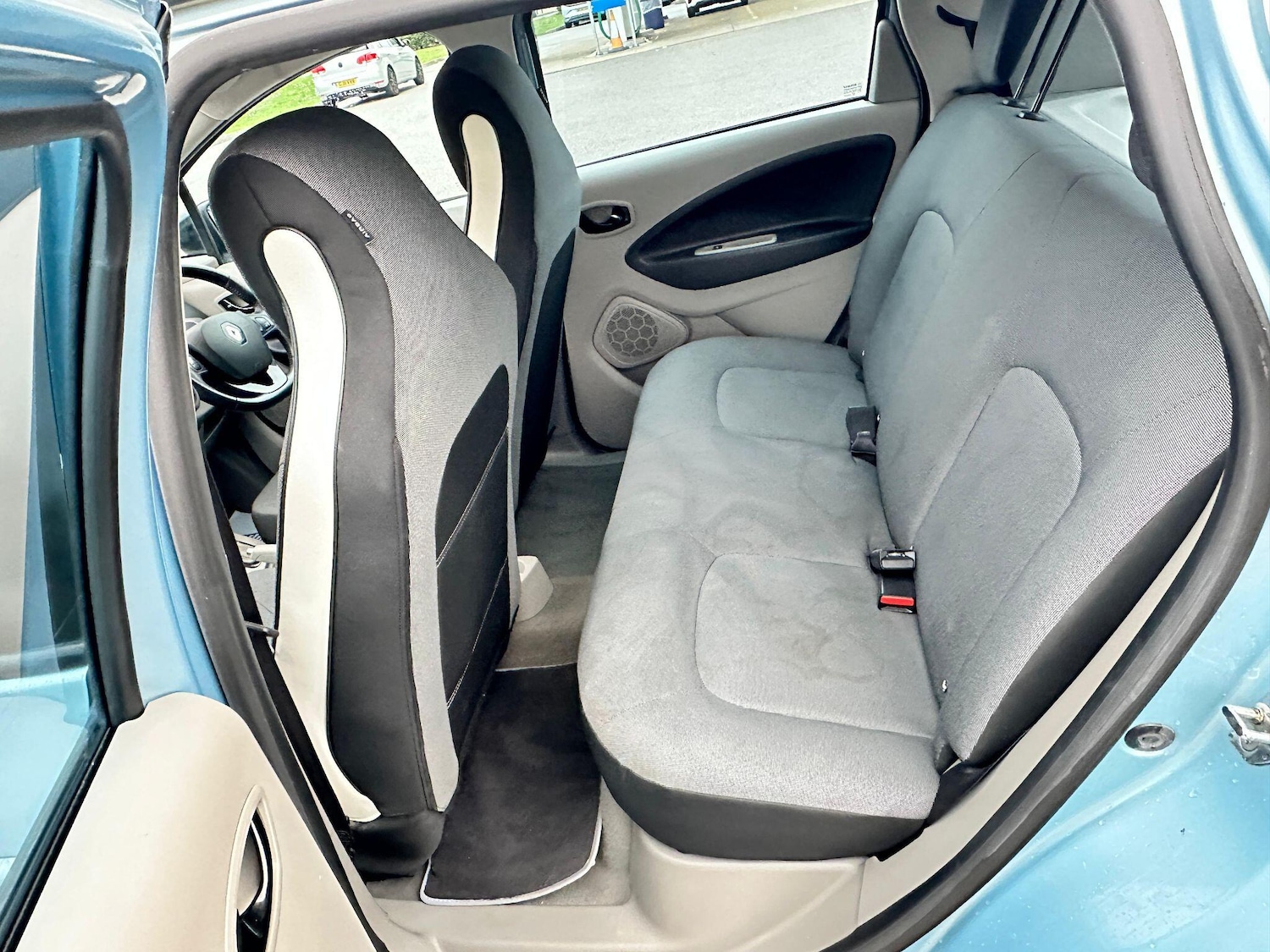 Used Renault Zoe for sale - 76976772: Photo 24