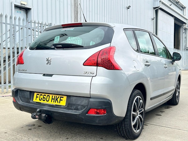 Used Peugeot 3008 2010 for sale - 76031701: Photo 11