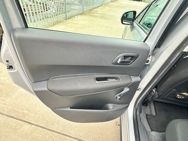 Used Peugeot 3008 2010 for sale - 76031701: Photo 25