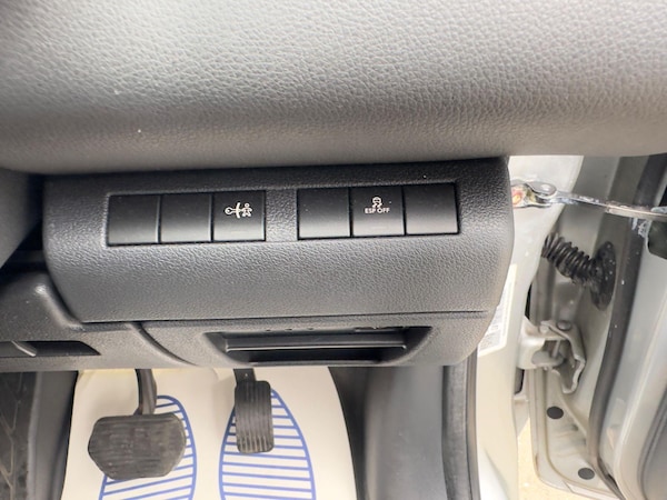 Used Peugeot 3008 2010 for sale - 76031701: Photo 32