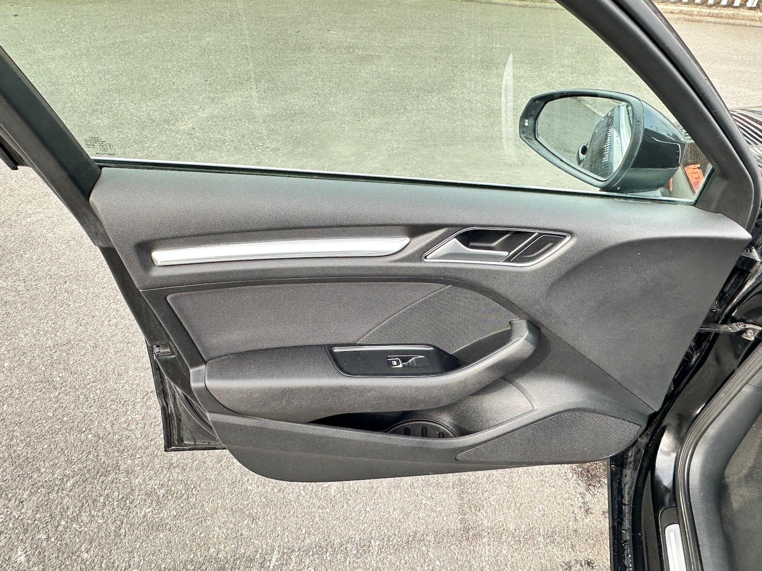 Used Audi A3 2015 for sale - 76988115: Photo 27