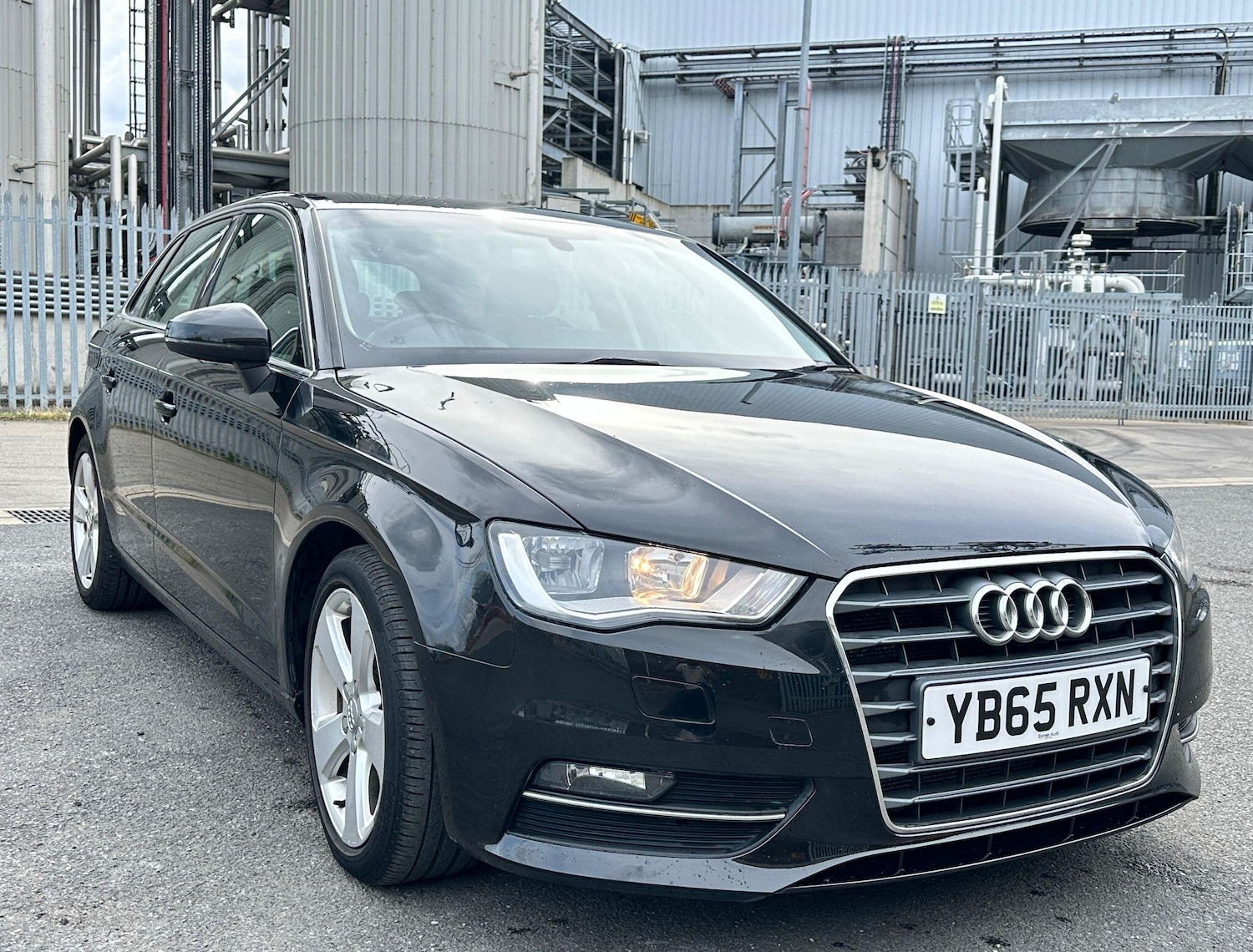 Used Audi A3 2015 for sale - 76988115: Photo 5