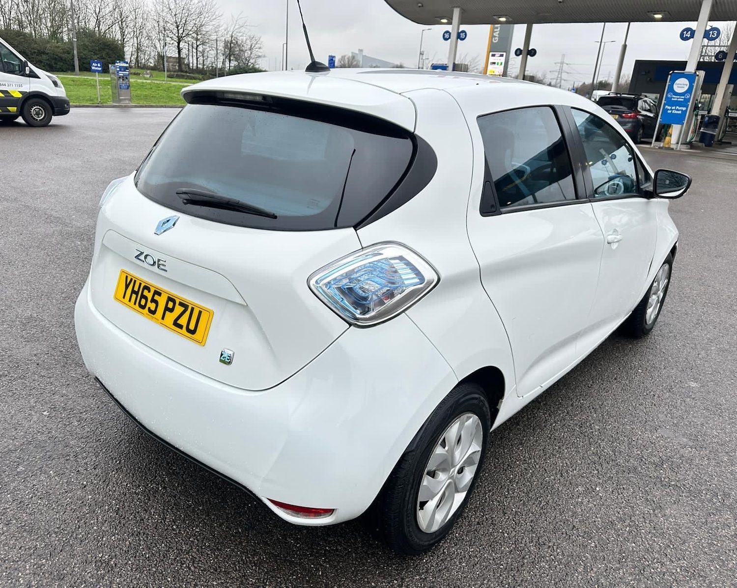 Used Renault Zoe for sale - 77549417: Photo 11