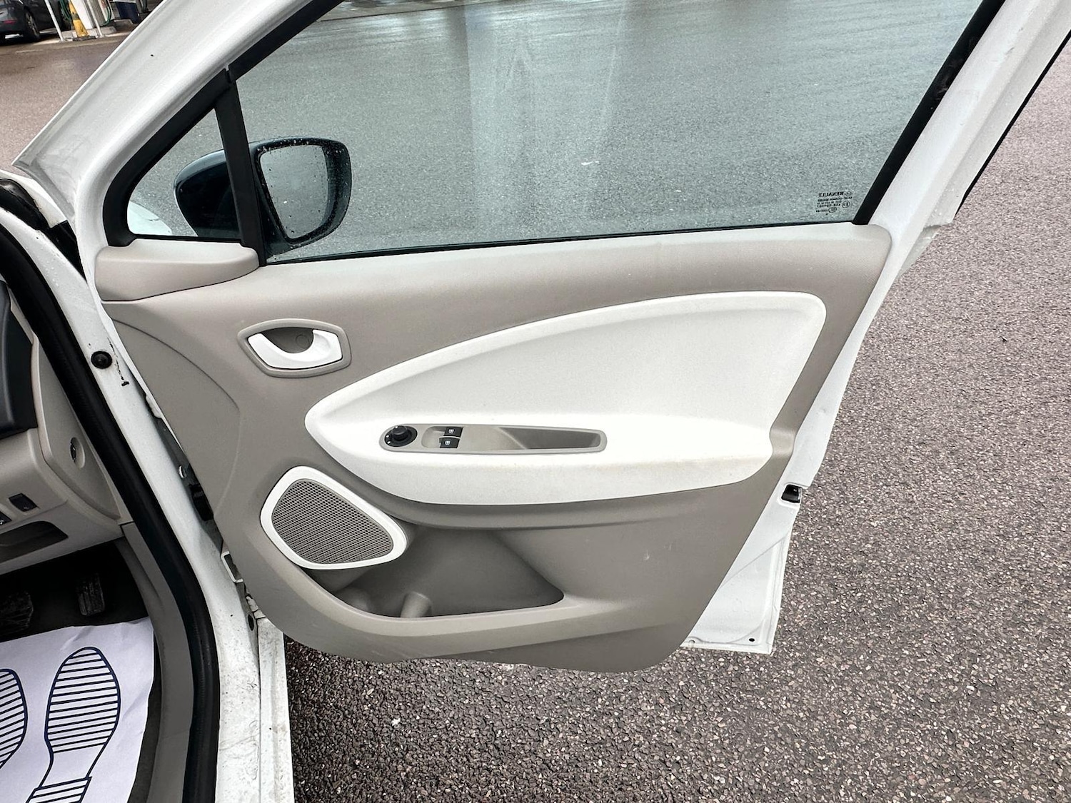 Used Renault Zoe for sale - 77549417: Photo 27