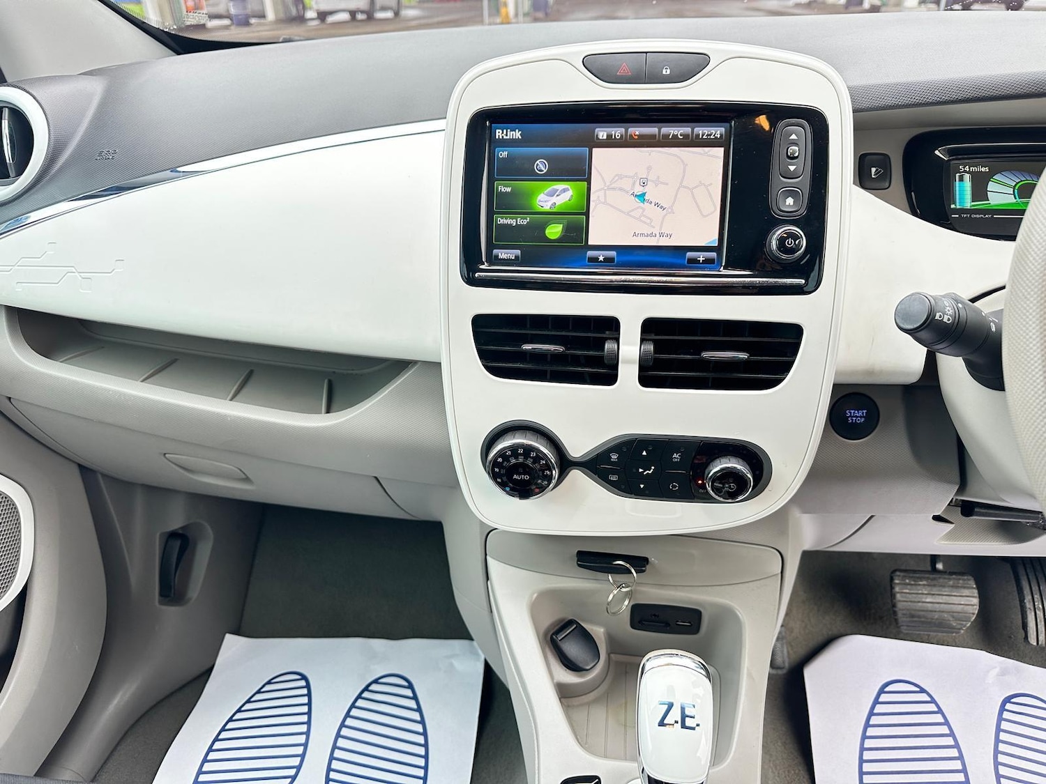 Used Renault Zoe for sale - 77549417: Photo 29