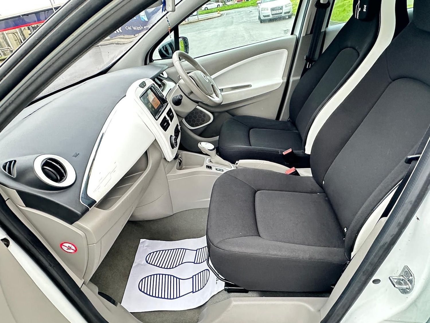 Used Renault Zoe for sale - 77549417: Photo 33