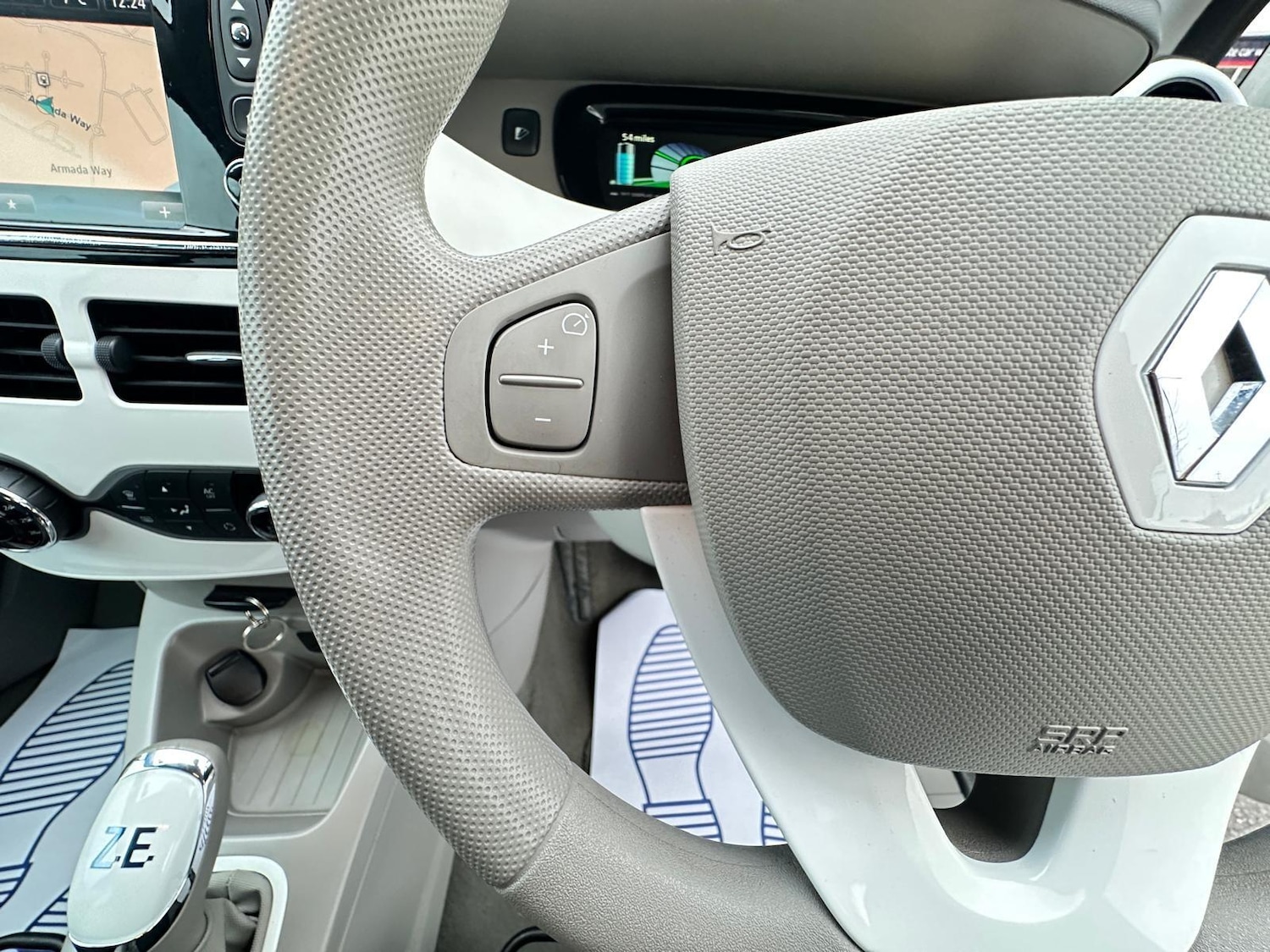 Used Renault Zoe for sale - 77549417: Photo 36