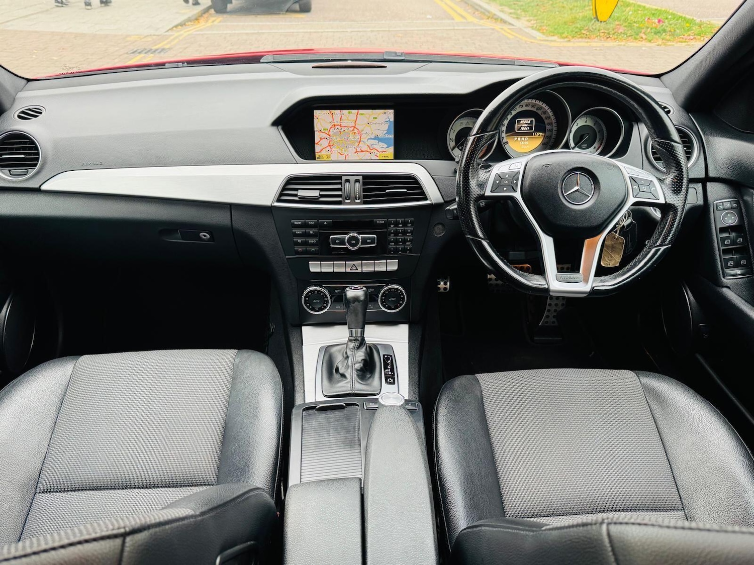 Used Mercedes-Benz C Class 2011 for sale - 77016981: Photo 9