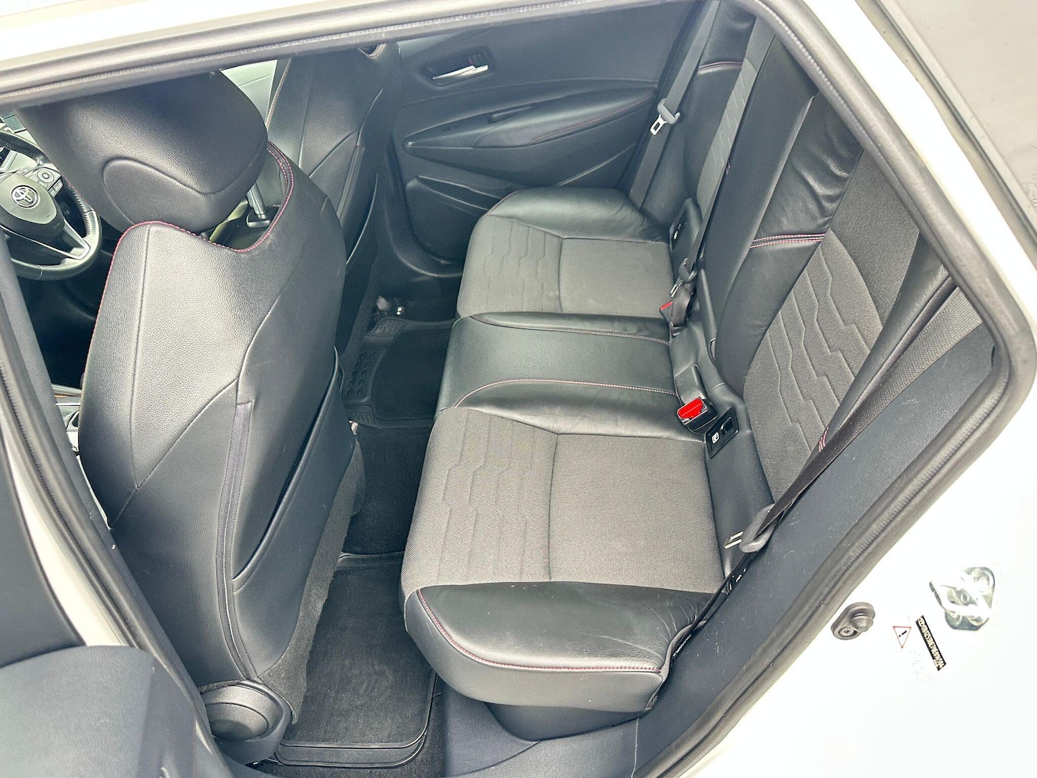 Used Toyota Corolla 2019 for sale - 76284441: Photo 24