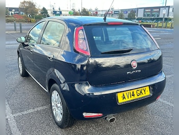 Used Fiat Punto 2014 for sale - 77015601: Photo