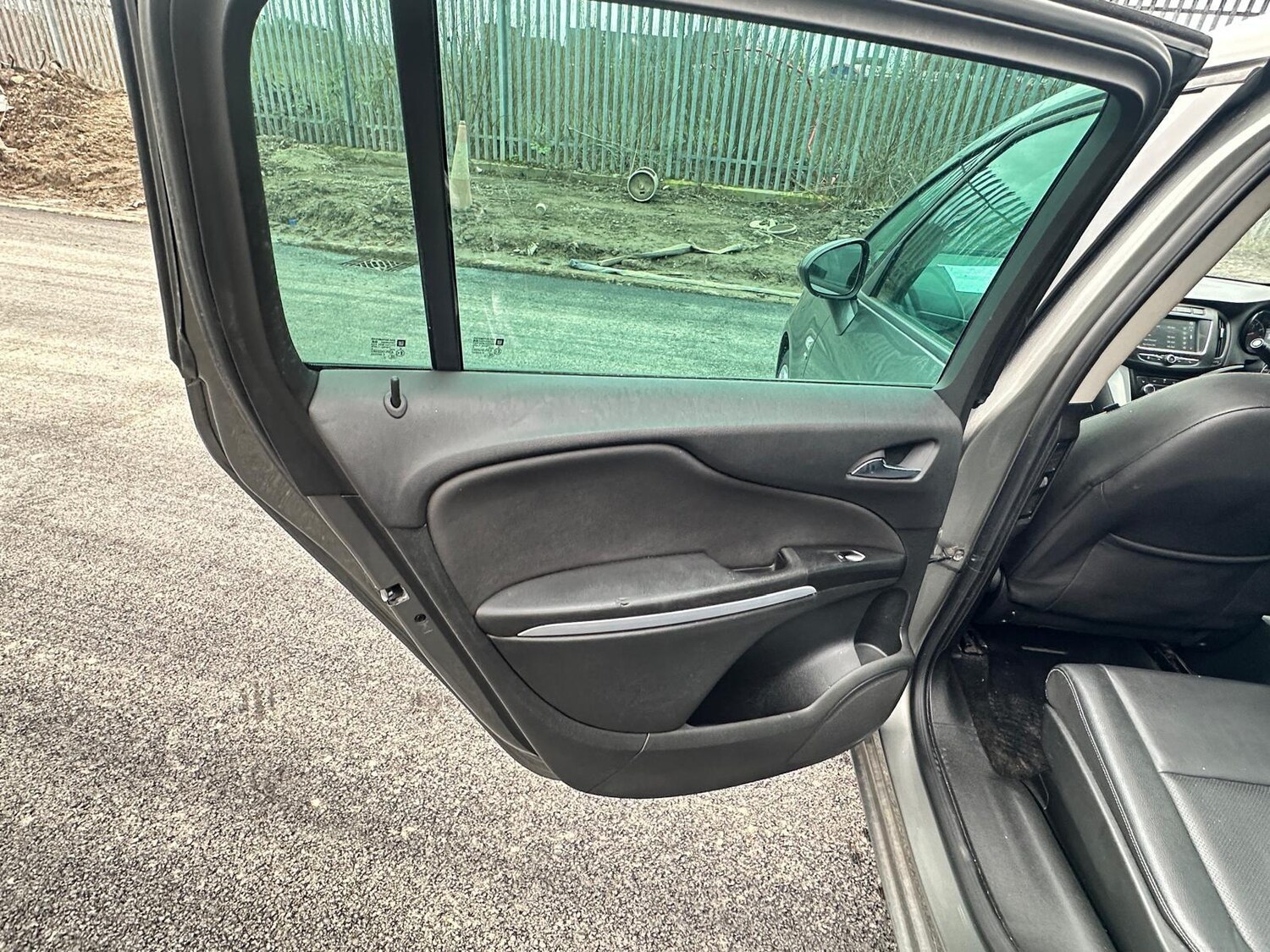 Used Vauxhall Zafira Tourer for sale - 77724256: Photo 28